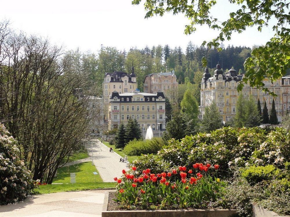 Apartments Central Park Marienbad Buitenkant foto