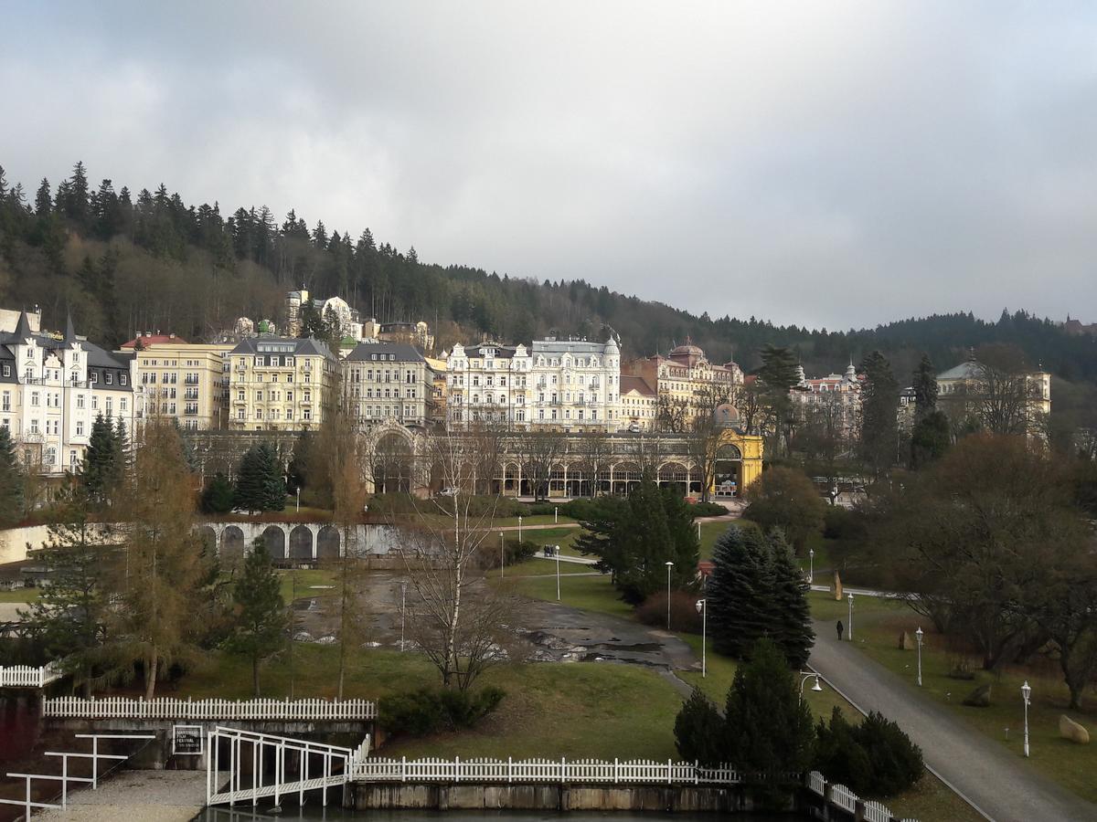 Apartments Central Park Marienbad Buitenkant foto